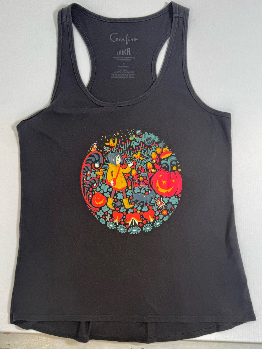 Hot Topic Coraline Walk In The Garden Girls Black Tank Top Juniors size Small